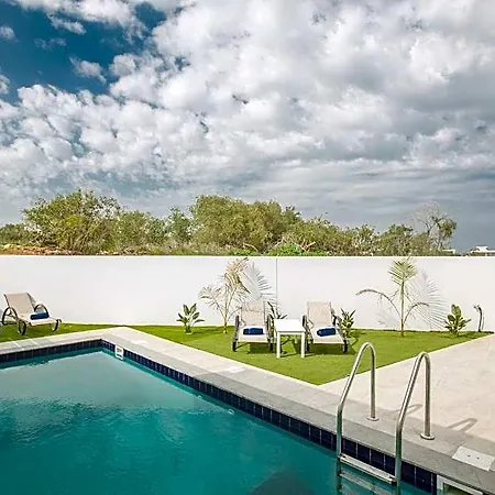 Prol23, New And Modern 2bdr With Pool, Close To The Hotel 3*