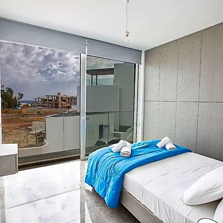 Prol23, New And Modern 2bdr With Pool, Close To The Hotel